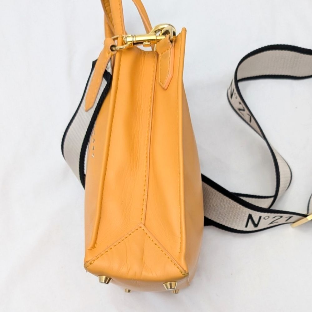 No. 21 Micro Shopping Verticale Tote - Picture 4 of 12